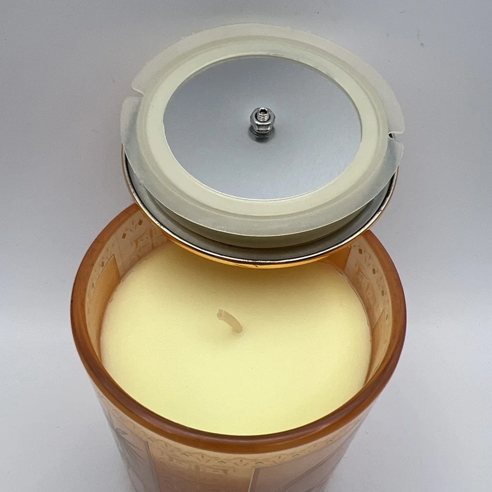 NINETY SIX 9.9 Oz. Pomelo Lychee  Scented Candle / Cheetah